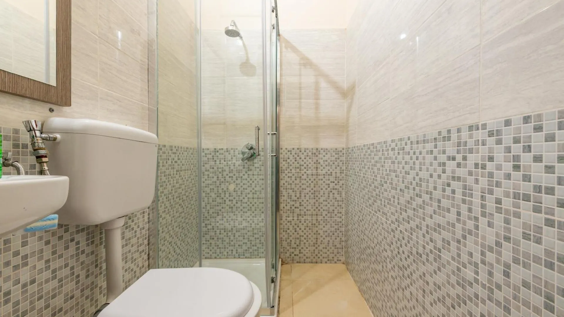 Bed & Breakfast Raiyan Guest House Rome