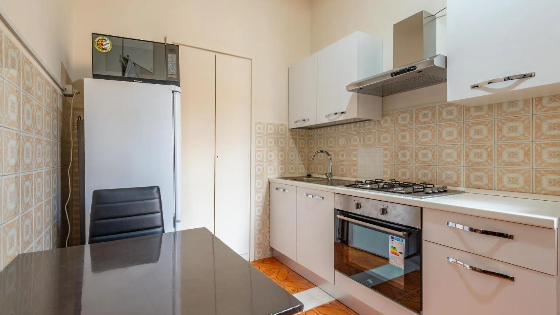 Bed & Breakfast Raiyan Guest House Rome Italy
